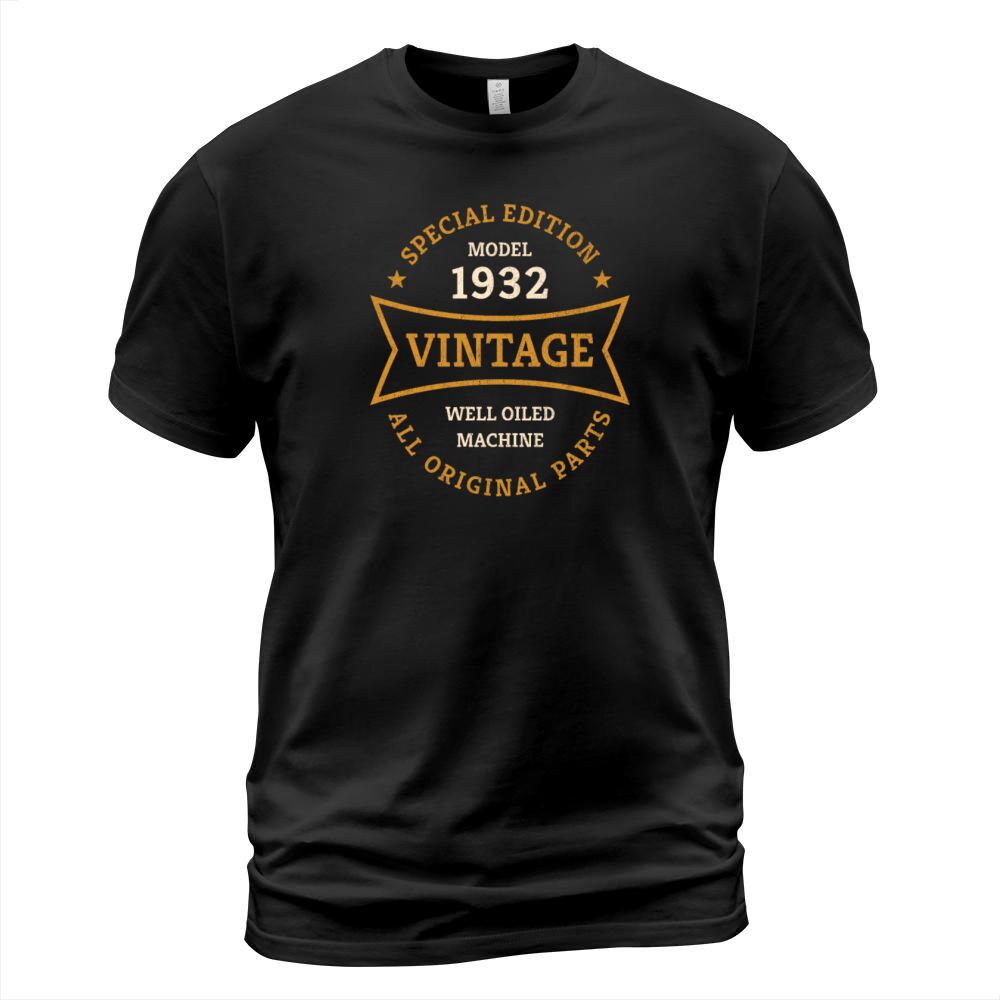 Born 1932 Vintage 90 Year Old 90th Birthday Gifts T-Shirt Unisex