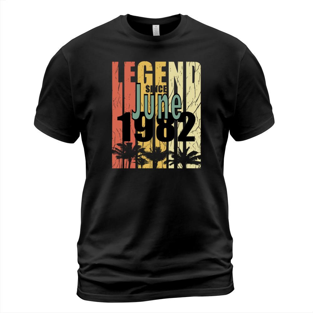 1982 vintage born in June gift T-Shirt Unisex