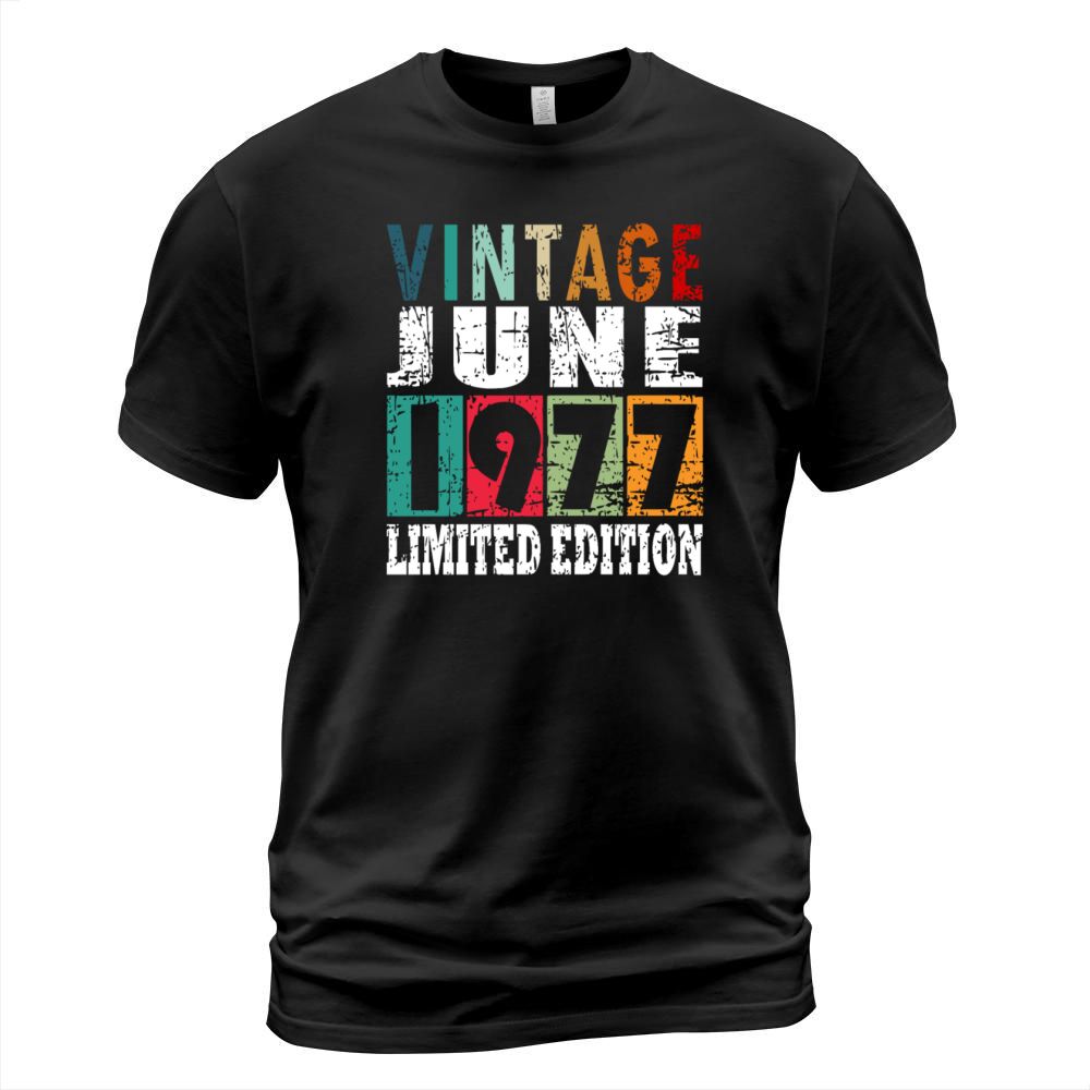 1977 vintage born in June gift T-Shirt Unisex