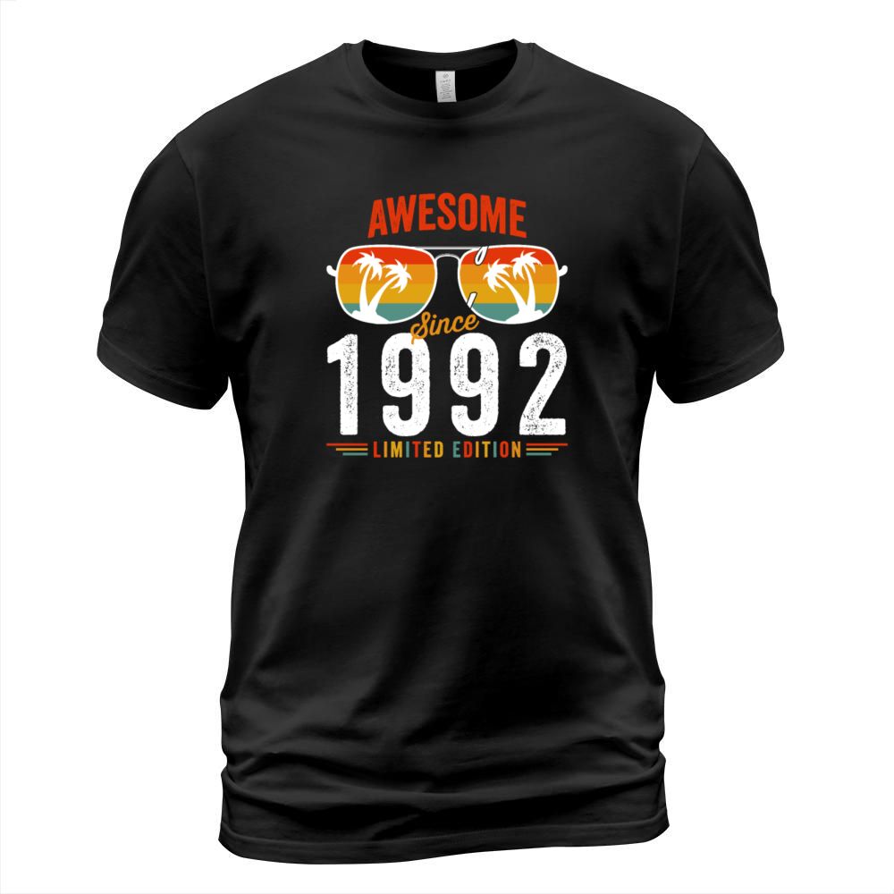 Awesome Since 1992 Birthday Retro Vintage 30 31 Ye T-Shirt Unisex