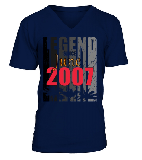 2007 vintage born in June gift V-Neck T-shirt