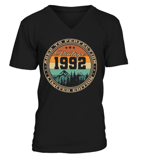 30th birthday vintage 1992 aged to perfection V-Neck T-shirt