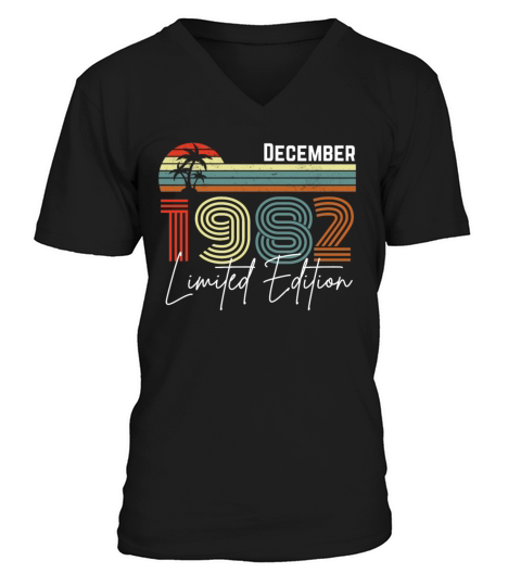40 Years December 1982 Vintage Limited Edition V-Neck T-shirt