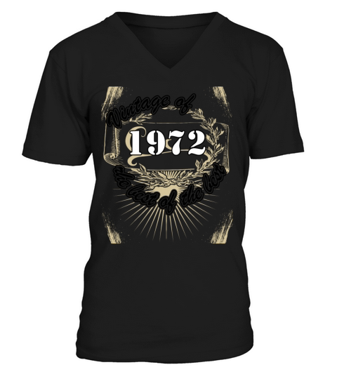 Vintage 1972 Birthday Saying Retro 50 Years V-Neck T-shirt
