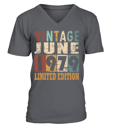 1979 vintage born in June gift V-Neck T-shirt