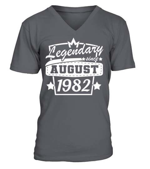 legendary since august 1982 40th birthday retro V-Neck T-shirt