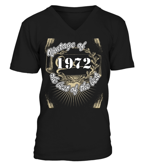 Vintage 1972 Birthday Saying Retro 50 Years V-Neck T-shirt