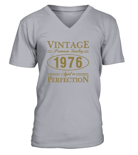 1976 Vintage Birth Year V-Neck T-shirt