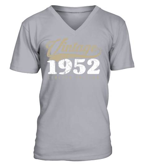 Vintage 1952 70th Birthday 70 Years V-Neck T-shirt