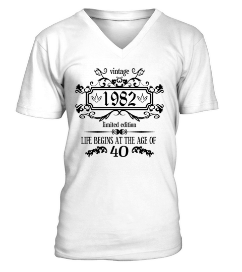 40th Birthday Gifts for Women Ladies Royal Vintage V-Neck T-shirt