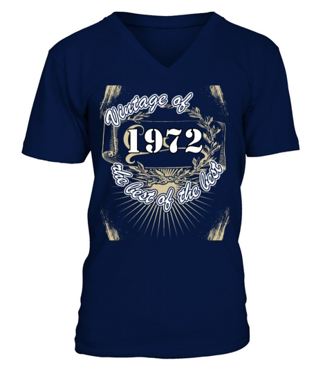 Vintage 1972 Birthday Saying Retro 50 Years V-Neck T-shirt