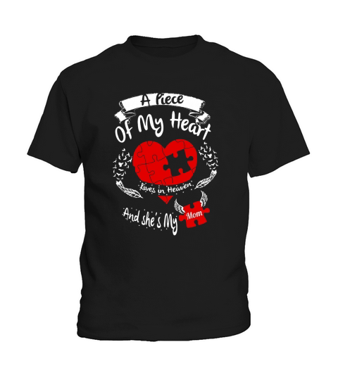 Lives in heaven and shes my Mom Kids T-Shirt