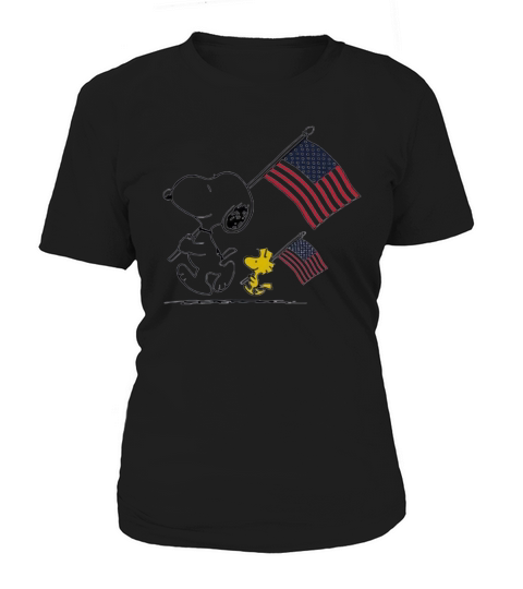 Snoopy and Woodstock holding American flag 4th of july shirtn Women's T-Shirt