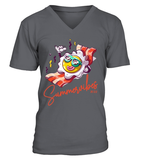 Summervibes 2022 funny egg at the beach V-Neck T-shirt