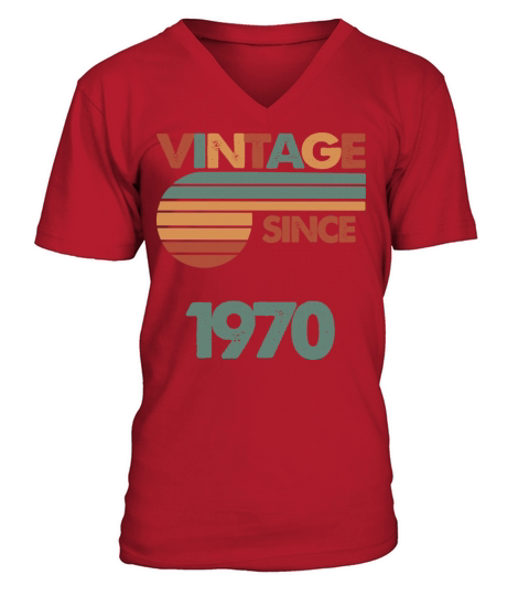 52th Vintage Birthday 1970 V-Neck T-shirt