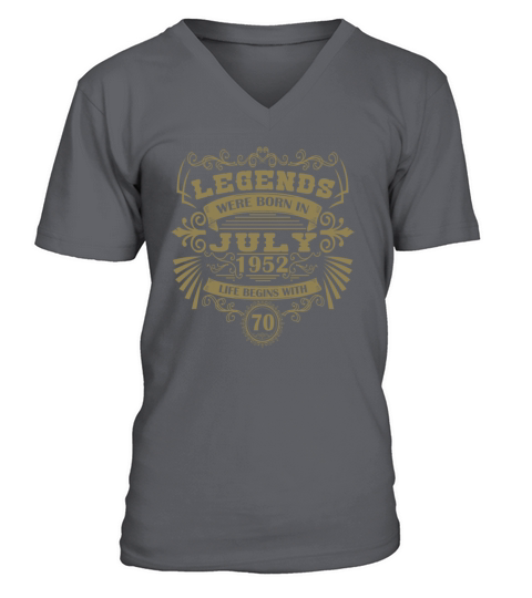 Funny Sayings for 50th Birthday July 1952 Vintage V-Neck T-shirt