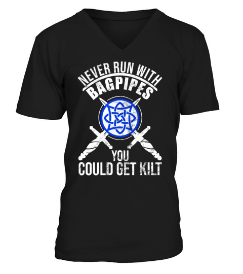 How To Wear The Kilt Design For A Tartan Kilt Guy V-Neck T-shirt