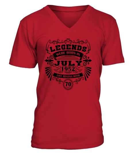 Funny Sayings for 50th Birthday July 1952 Vintage V-Neck T-shirt