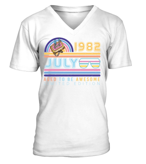 July 1982 40th Birthday V-Neck T-shirt