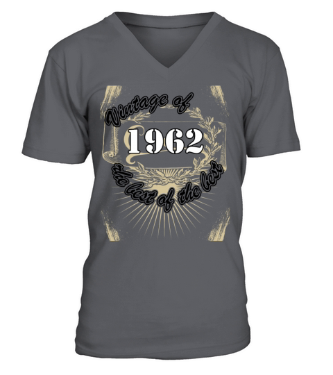 Vintage 1962 Birthday Saying Retro 60 Years V-Neck T-shirt