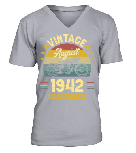 August 1942 80 Years Old Vintage 80th Birthday V-Neck T-shirt